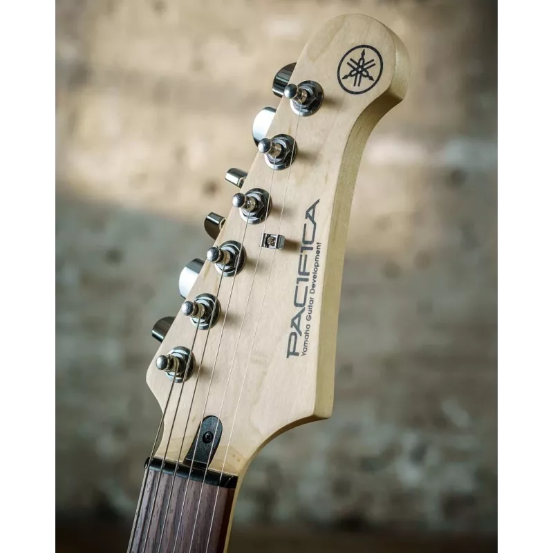 Yamaha Pacifica 112J BL MKII – elektrikitarr