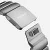 NOMAD Stratos Band - titaanist käepael Apple Watchile 49mm FKM-iga (looduslik titaan, must FKM)