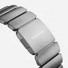 NOMAD Stratos Band - titaanist käepael Apple Watchile 49mm FKM-iga (looduslik titaan, must FKM)