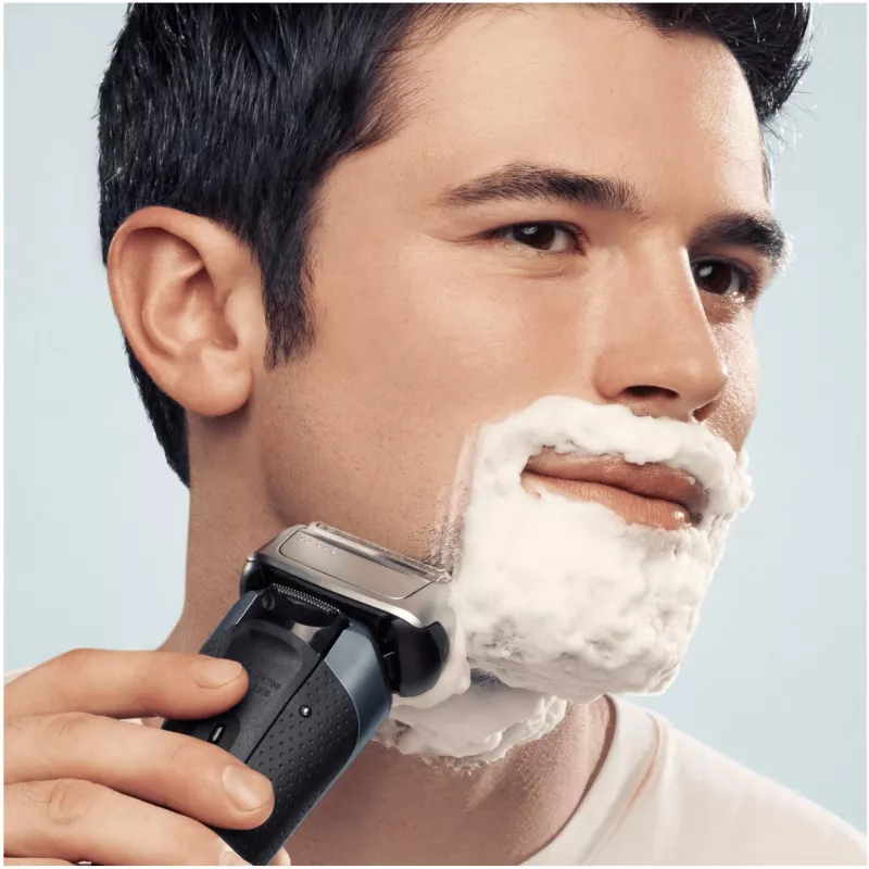 Braun Series 8 pardli kombipakett 83M