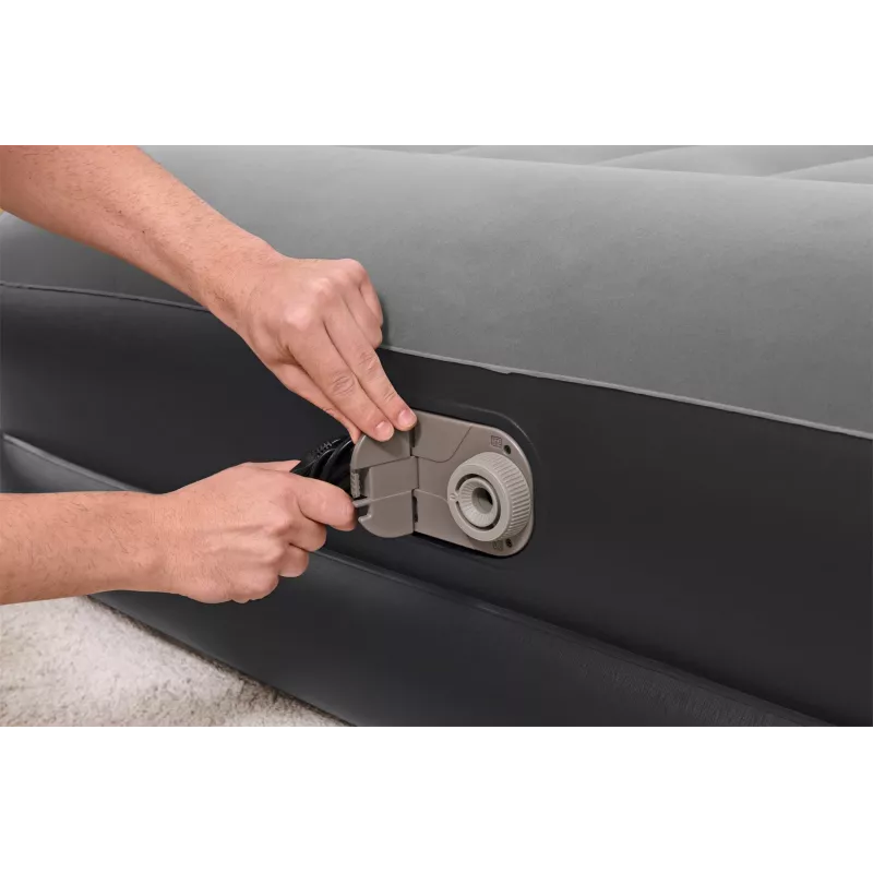 Bestway Tritech Air Mattress Queen koos Built-in AC Pump and Antimicrobial Coating 2.03 m x 1.52 m x 46 cm