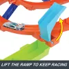 Hot Wheels Action Loop Cyclone väljakutse rajakomplekt 1:64 mõõtkavas mänguautoga, lihtne hoiustamine