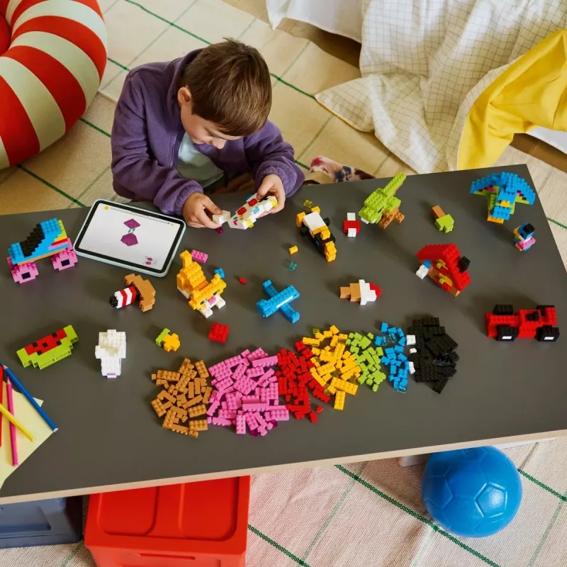 LEGO Classic 11045 Loovad värvilised klotsid (820 osa)