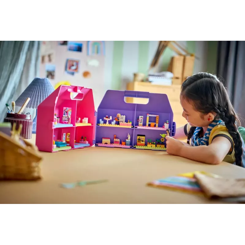 LEGO Friends 42697 Loominguline nukumaja kohver (355 osa)