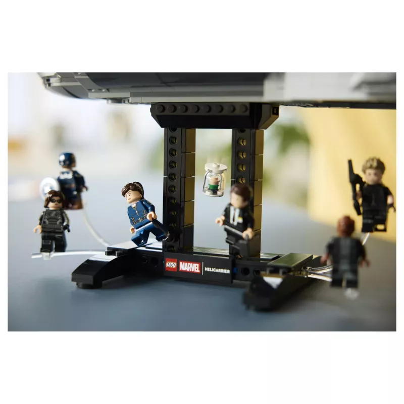 LEGO Marvel 76354 S.H.I.E.L.D. õhukandja (3057 osa)
