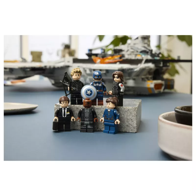 LEGO Marvel 76354 S.H.I.E.L.D. õhukandja (3057 osa)