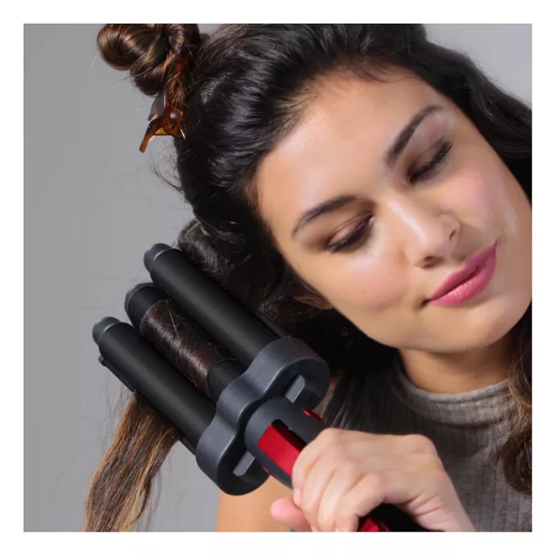Revlon RVIR3056UKE Kuumaõhuhari - Must/Punane - 2,5 m juhe - Juuste kujundamise komplekt