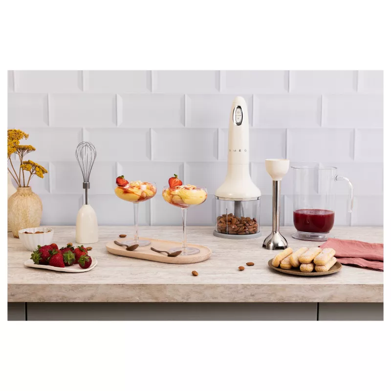 SMEG HBF03CREU Saumikser 700W Kreemikas