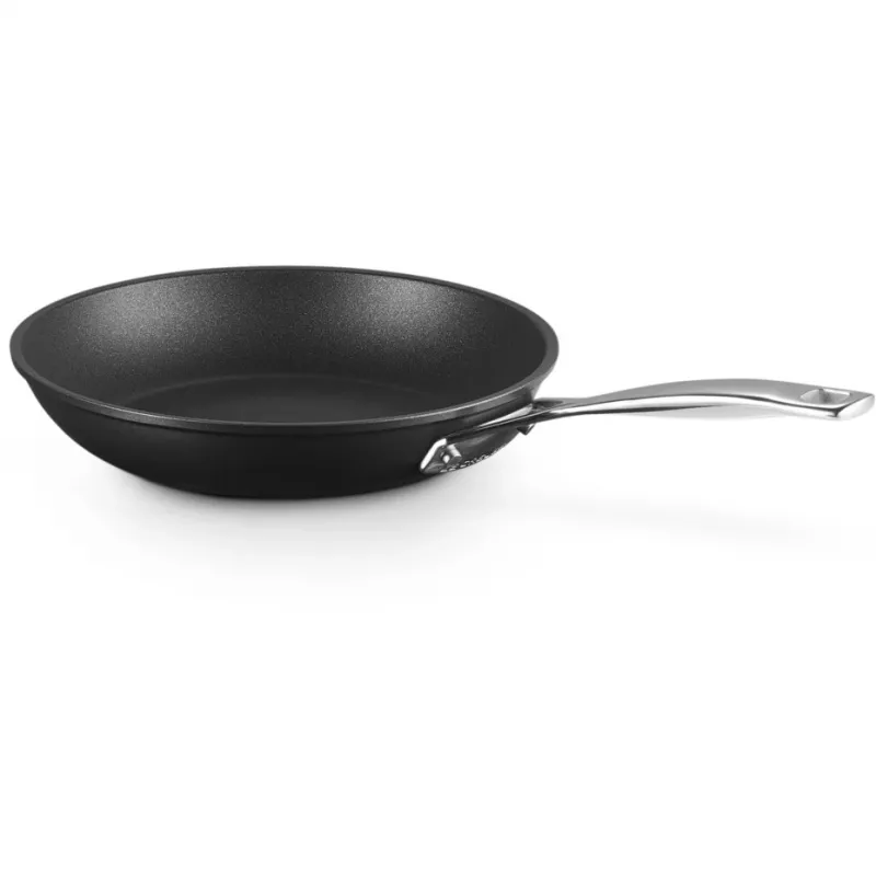 Le Creuset karastatud kleepumisvastane madal praepann, 28 cm, must