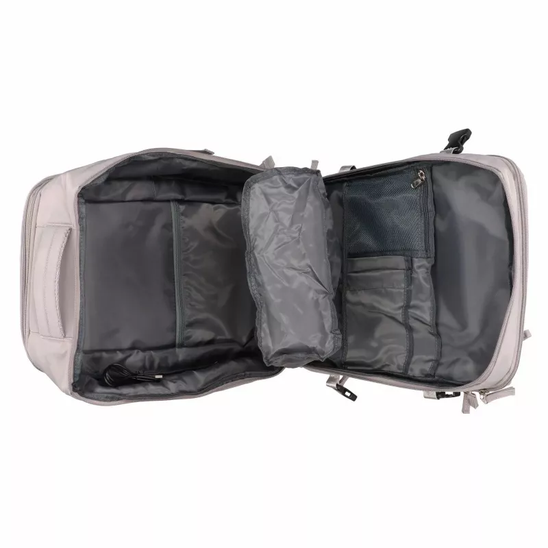 Black Forest KM01 Reisikott 40x30x20 cm Hall