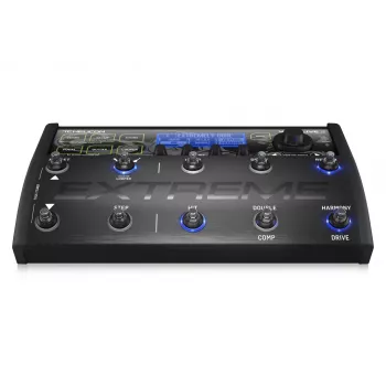 TC-Helicon VoiceLive 3 Extreme - Kitarr ja vokaal mitmeefektiprotsessor looperiga