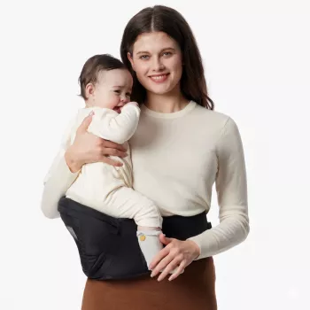 Momcozy puusatoega beebikandja must M