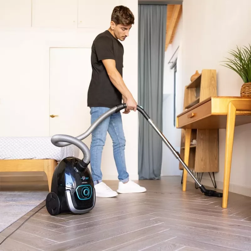 Cecotec Conga Powerbag 2500 Plus Kotiga Silindertolmuimeja, 850 W, 2,5 L Tolmumahutavus, Must