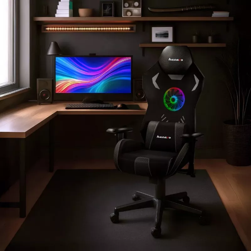 Huzaro Combat 7.6 RGB Must Mängutool