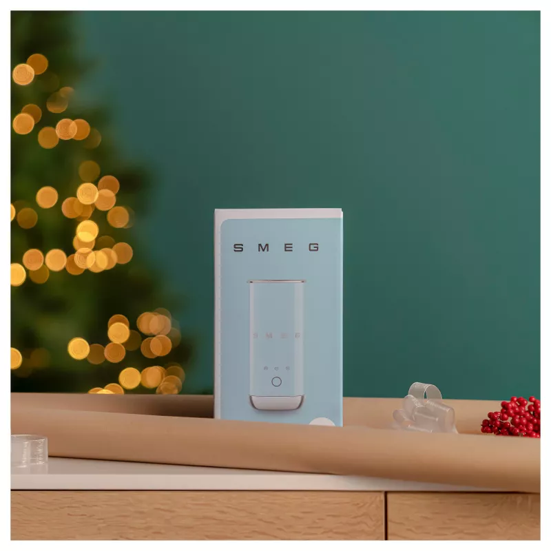 Smeg MFF02BLEU Piimavaht, 3 funktsiooni, mittekleepuv, 500W, pastellsinine