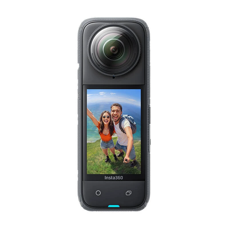 Insta360 X4 Adventure Bundle - 8K 360° kaamera selfiepulga, lisapatarei ja 64GB mälukaardiga
