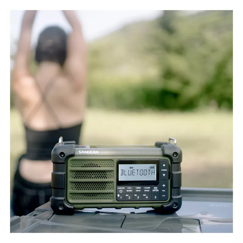 Sangean MMR-99 AM/FM kaasaskantav avariiraadio metsaroheline