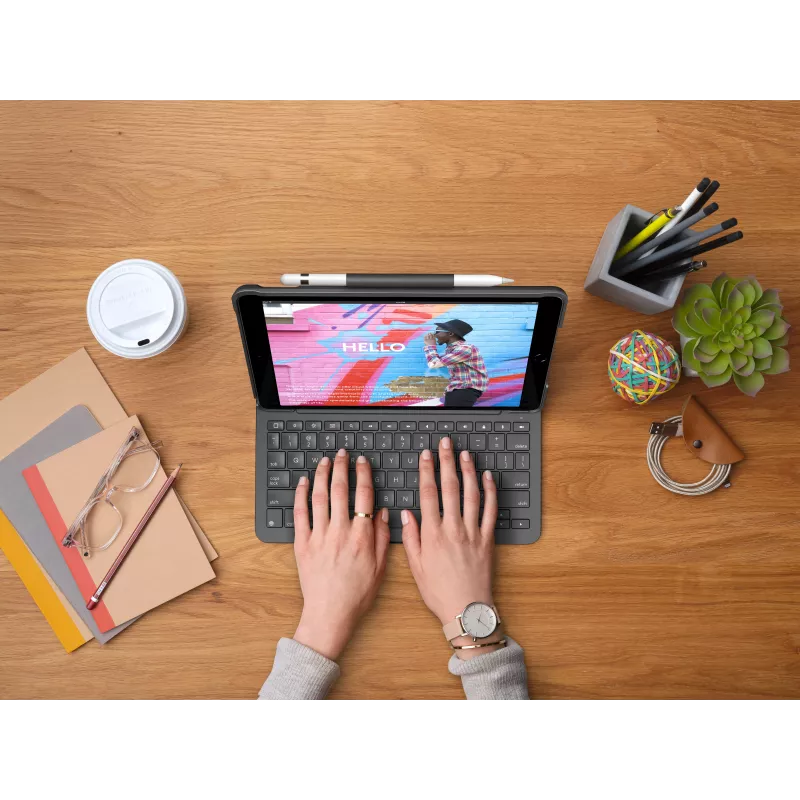 Logitech Slim Folio klaviatuurikorpus iPad 10.2-tollisele (7., 8., 9. põlvkond) - Graphite - QWERTY UK English