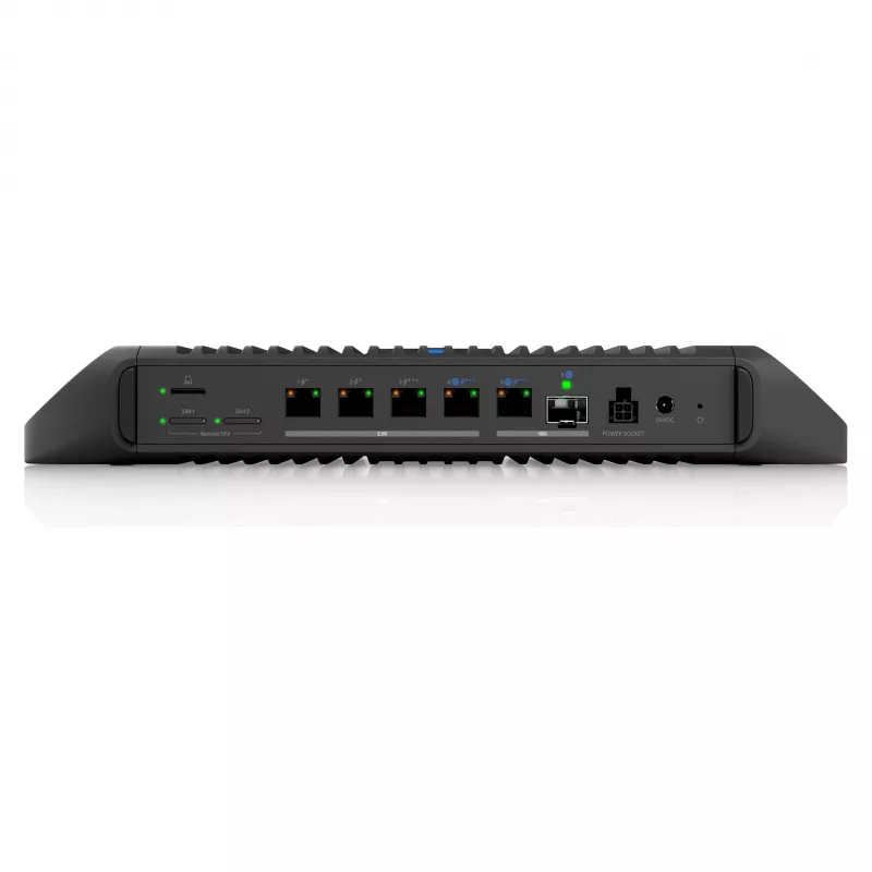Ubiquiti UCG-Industrial Gateway ja kontroller 1/2.5/10 Gbps
