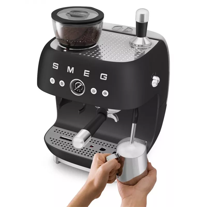 Smeg EGF03BLMEU Espressokohvimasin veskiga, 1650 W, must