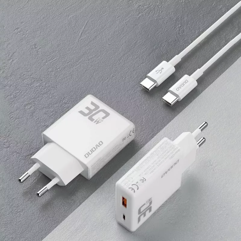 Dudao A30EU GaN 30W USB-C USB-A seinadapter koos USB-C–USB-C kaabliga 1m valge