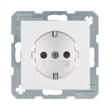 Berker 4723 89 89 Schuko pistikupesa, polar white