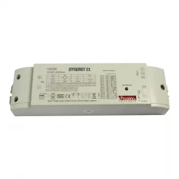SYNERGY21 LED Controller EOS 05 4-kanaliline kontroller + toiteplokk CC 250~1500mA 75W