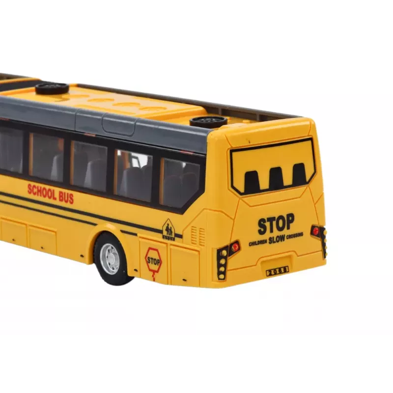 LEAN TOYS Kaugjuhitav Liigendatud Koolibuss 1:32 Kollane