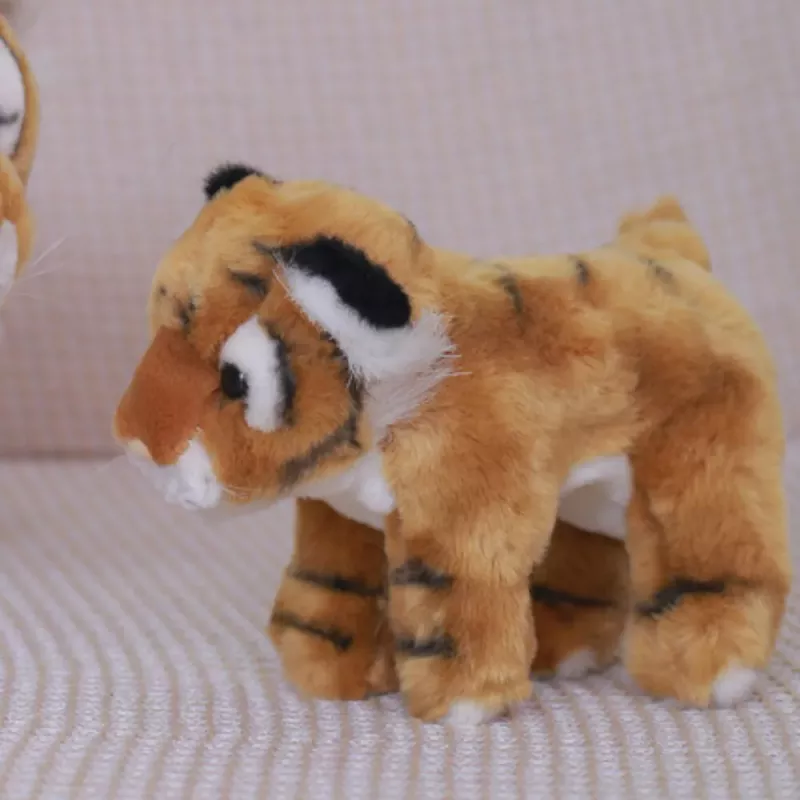 LEAN TOYS Plush Mascot Cuddly Toy Tiger Cat Brown 25cm