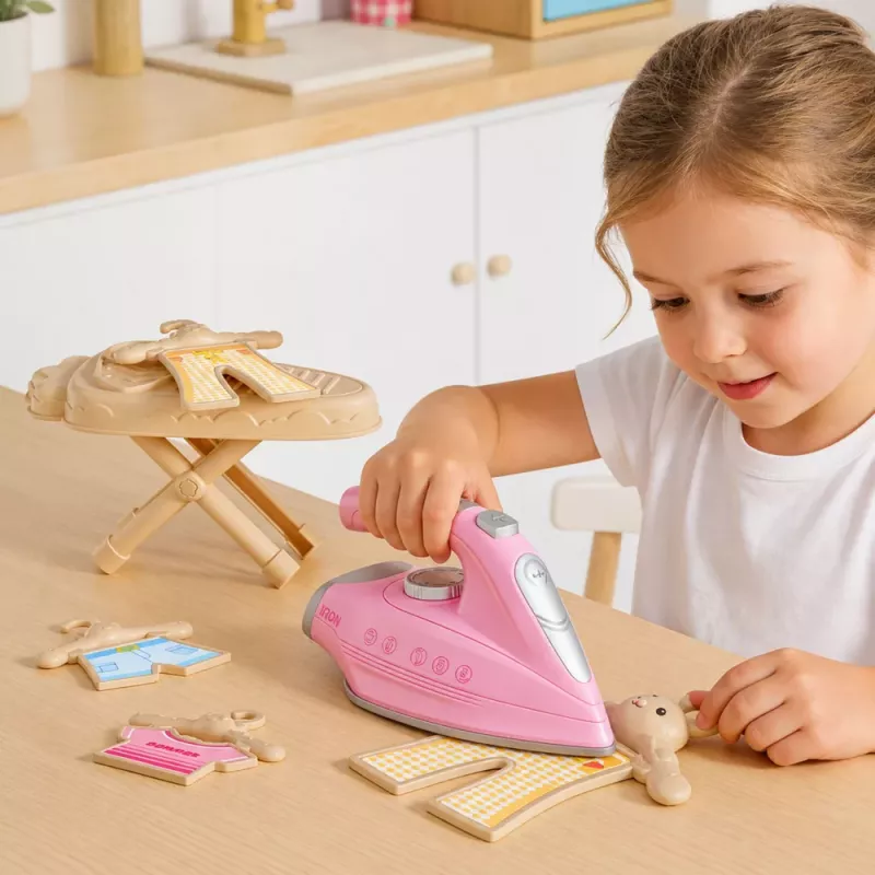 LEAN TOYS Triikimiskomplekt triikrauaga, vibratsiooni, valguse ja heliefektidega