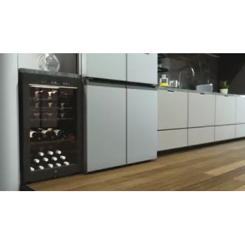 Haier HWS49GAE Wine Bank 50 Serie 3 Kompressor Veinijahuti Vabaltseisev Must 49 Pudelit
