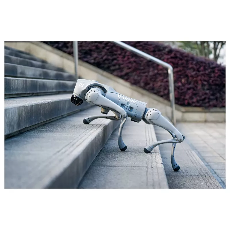 Unitree Go2 Air neljajalgne robotkoer kaugjuhtimispuldiga