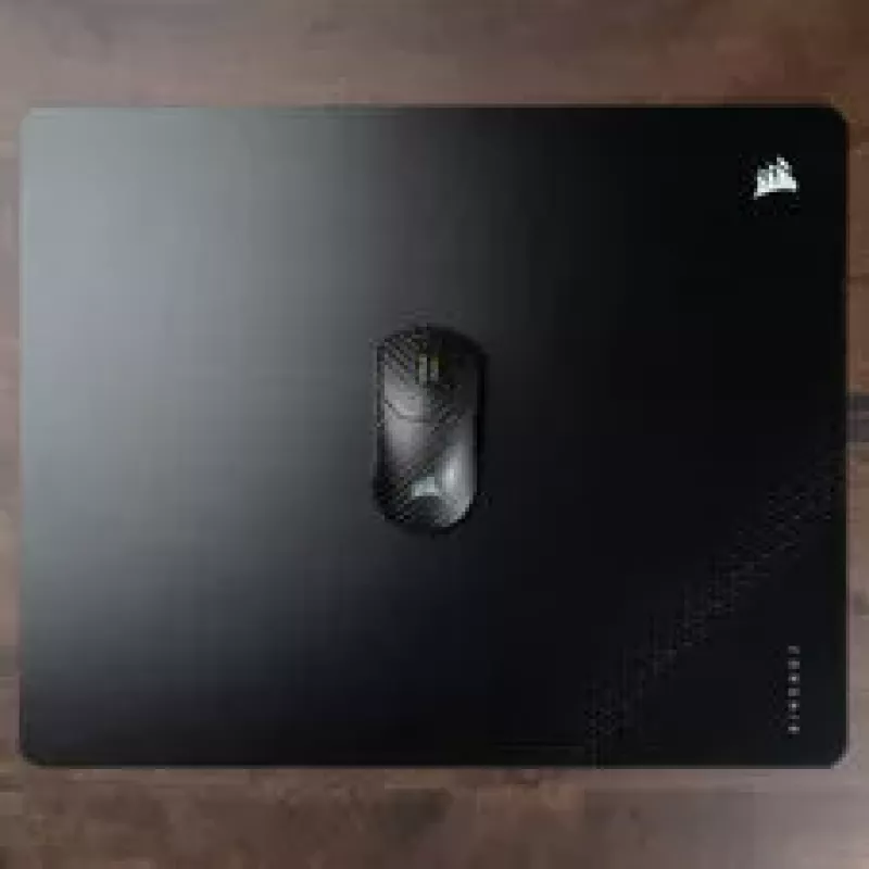 Corsair MM Glass Mouse Pad, Matte Glass Surface, Non-Slip Base - Black, 40cm x 50cm