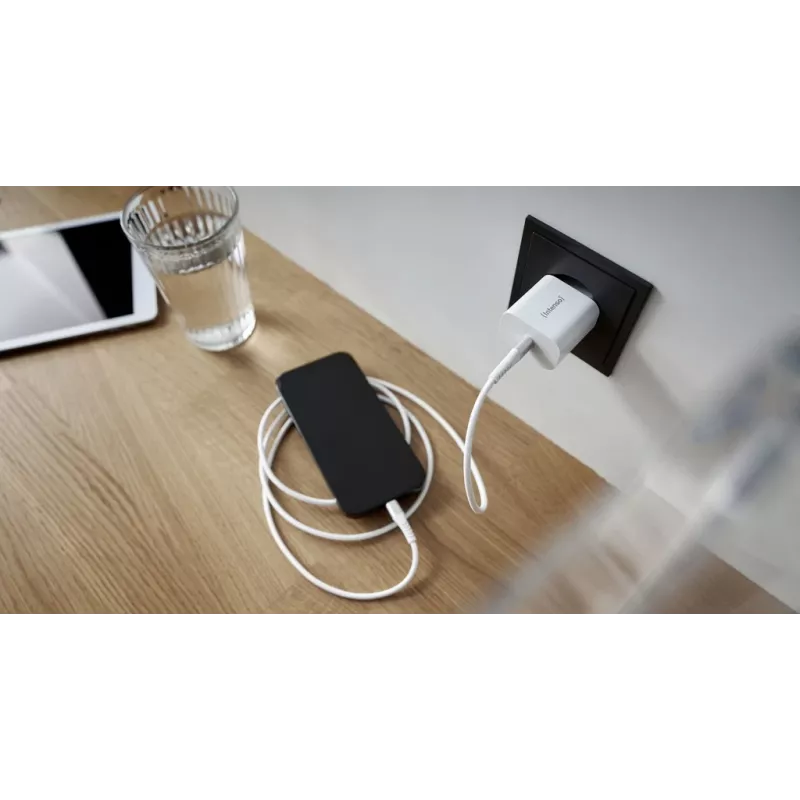 Siselaadur Intenso POWER ADAPTER USB-C/7802012