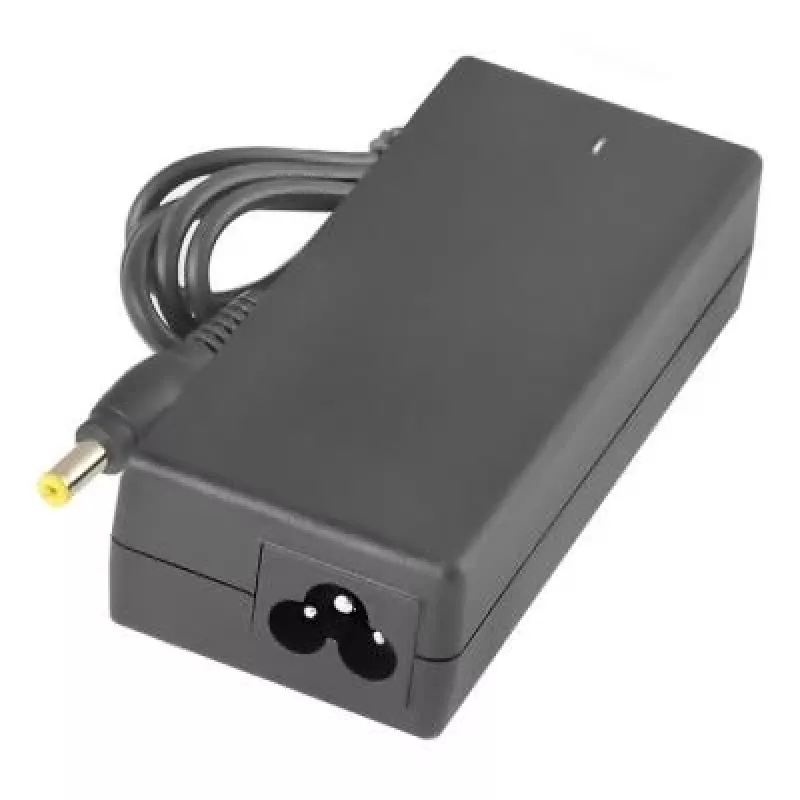 Qoltec 50071 90W toiteadapter/inverter siseruumides, must