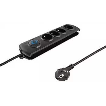 Qoltec 50105 pikendusjuhe koos ülepingekaitsmega, 4 musta pistikupesa