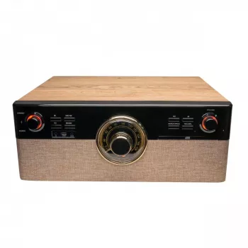 AKAI ATT-300CC Belt-Drive plaadimängija USB ja sisseehitatud fono-eelvõimendiga, must
