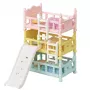 EPOCH Sylvanian Families kolmekorruselised narid - nukumaja mööbel, 3 korrust, valge roosade aktsentidega, sisaldab redelit ja 3 madratsit, beebikujudele, vanus 3+