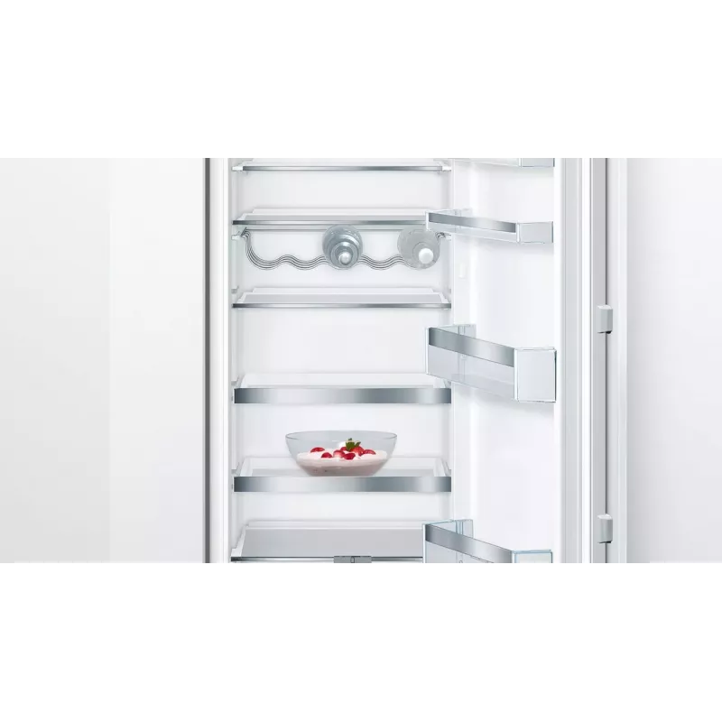 Bosch KIR81AFE0 Sisseehitatud külmik VitaFresh Plus, 319L, E energiaklass