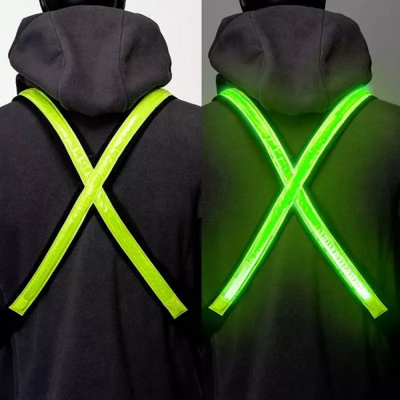EasyPix StreetGlow L/XL LED-turvavest täiskasvanutele - laetav, 3 režiimi, must
