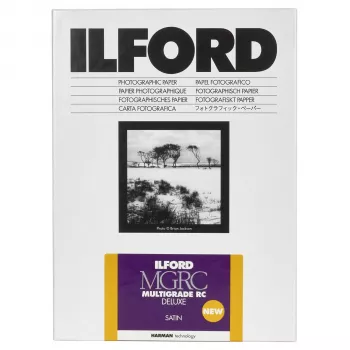ILFORD MG RC DL 25M Glossy 18x24 cm 25 lehte Must-valge fotopaber