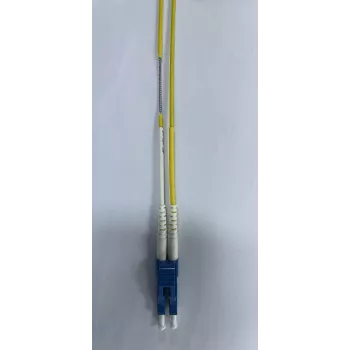 HELOS LWL Duplex Patchkaabel, LC/LC, 9/125 µm, terasarmatuuriga, 18m (51940.18A)