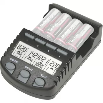 Technoline BC 700 Laadija - Patareilaadija NiCd/NiMH AA/AAA