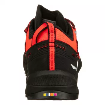 Salewa Wildfire 2 naiste lähenemiskingad - Fluo Coral/Must, suurus 36.5