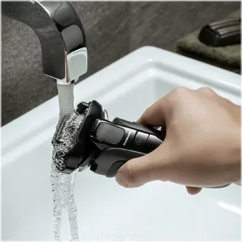 Panasonic 900 Series ES-LV9U Cordless Shaver