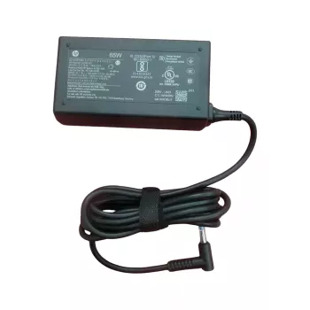 HP 65W Smart AC Adapter (N31180-001) - Must