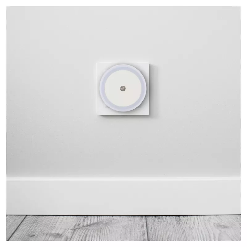 ENTAC LED Night Light 0.5W Round Warm White with Dusk Sensor
