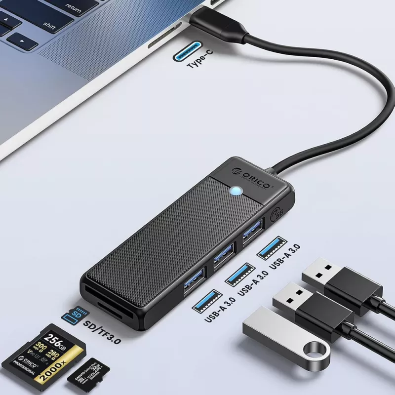 ORICO PAPW3AT-U3 4-Pordiline USB 3.0 jaotur koos SD/MicroSD-kaardilugejaga, 1,8 m kaabel, must