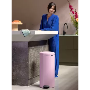 Brabantia Newicon 30 L Pedaalprügikast Lilla Roosa (255304)