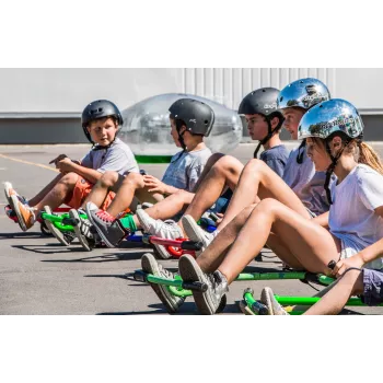 EzyRoller Classic jalgadega veetav go-kart lastele vanuses 3-12 aastat, punane